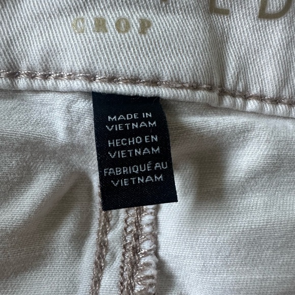 White House Black Market Cream Cropped Pants - Picture 4 of 10